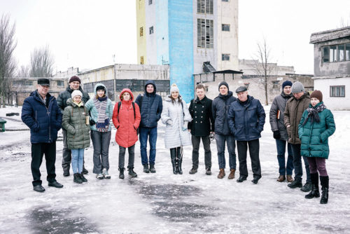 На фото: учасники інформаційного туру з представниками місцевої організації Незалежної профспілки гірників України