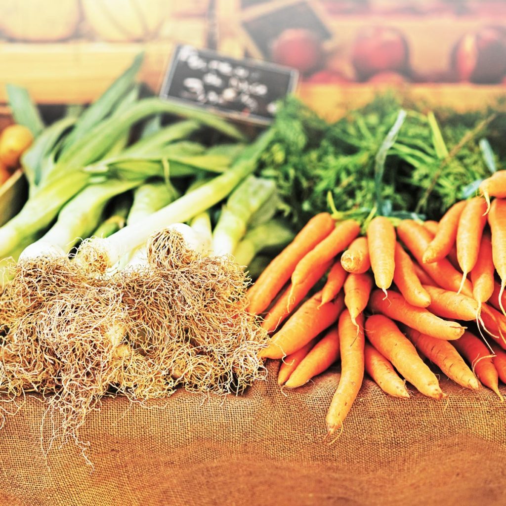Вживайте екологічні продукти, морква і цибуля