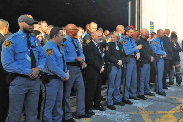 Активістів та активісток знову намагаються позбавити доступу до кліматичних переговорів