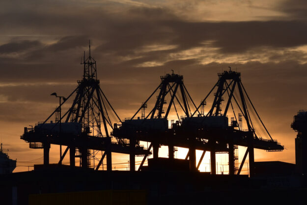 Якими мають бути кліматичні амбіції української енергетики та промисловості