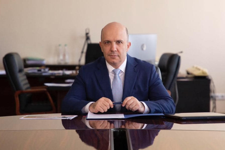 Роман Абрамовський