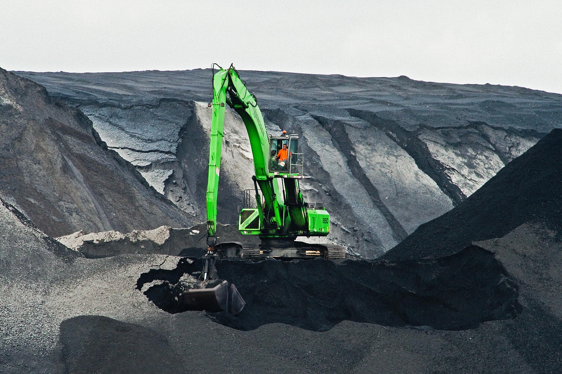 Китай не фінансуватиме вугільні потужності за кордоном